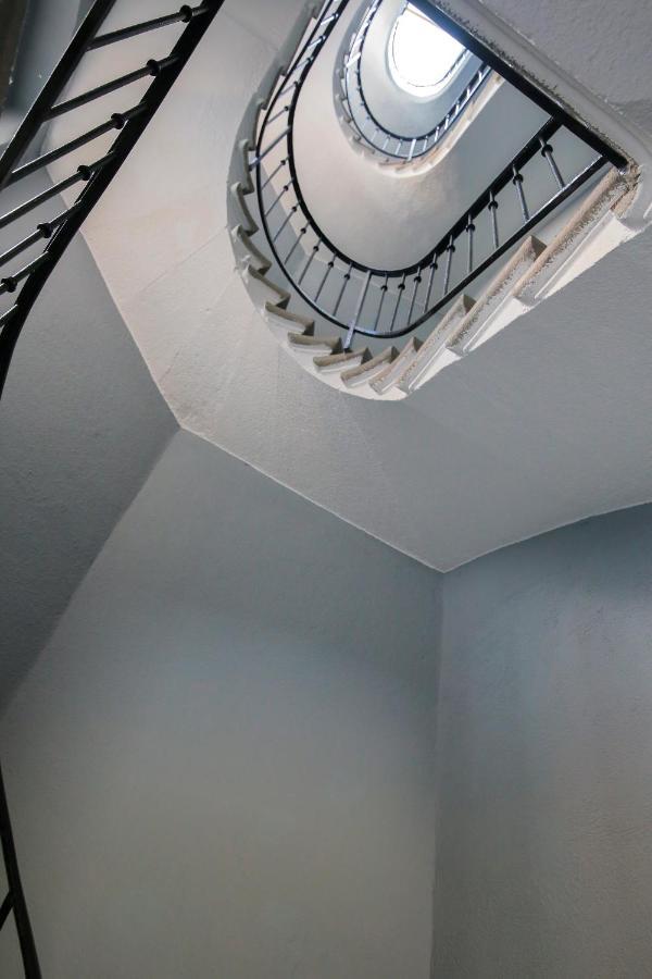 Le Zebre, T1 Hypercentre Chic Et Cosy, Wifi Par Sovalfi Appartement Saint-Etienne  Buitenkant foto
